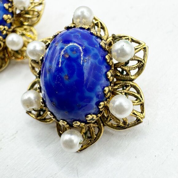 Vtg Cobalt Blue Domed Glass Clip On Earrings Gold Filigree Flowers Faux Pearls - Picture 5 of 9
